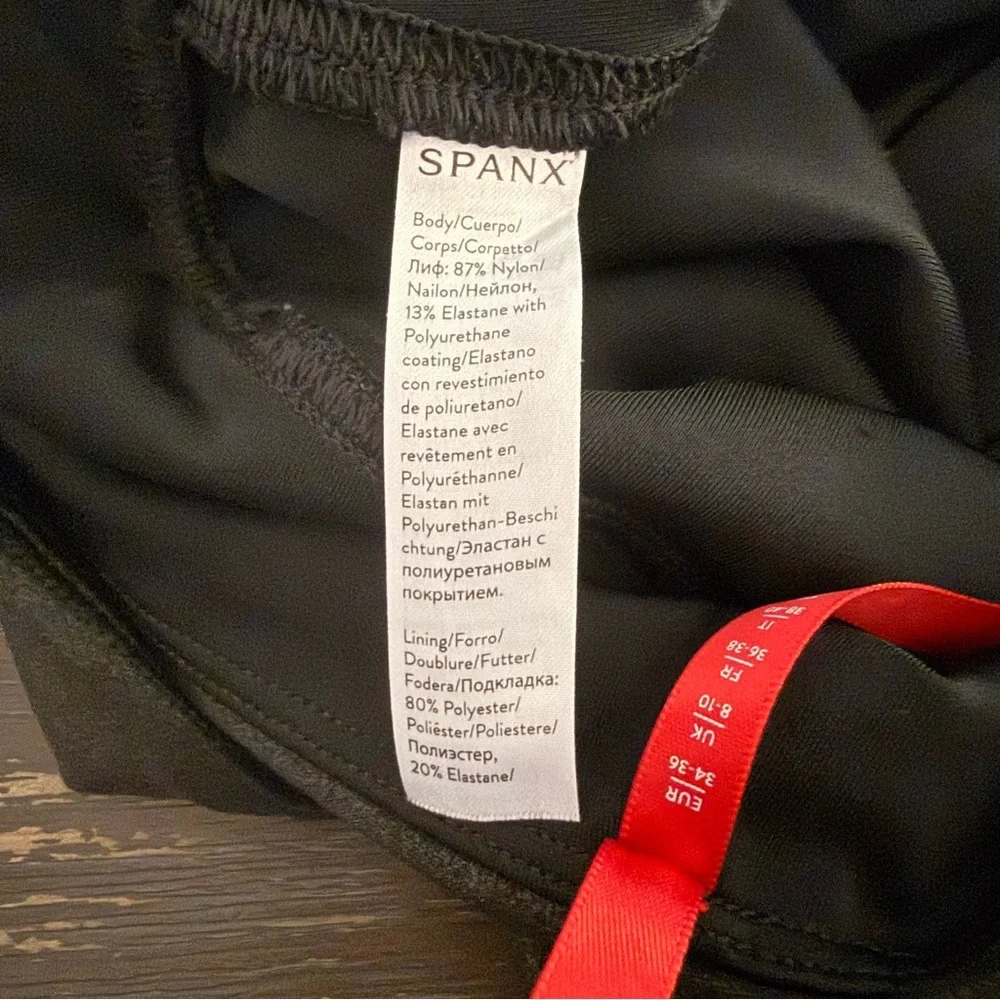 SPANX Faux Leather Black Women's Pencil Skirt Tummy Control Size S Shiny